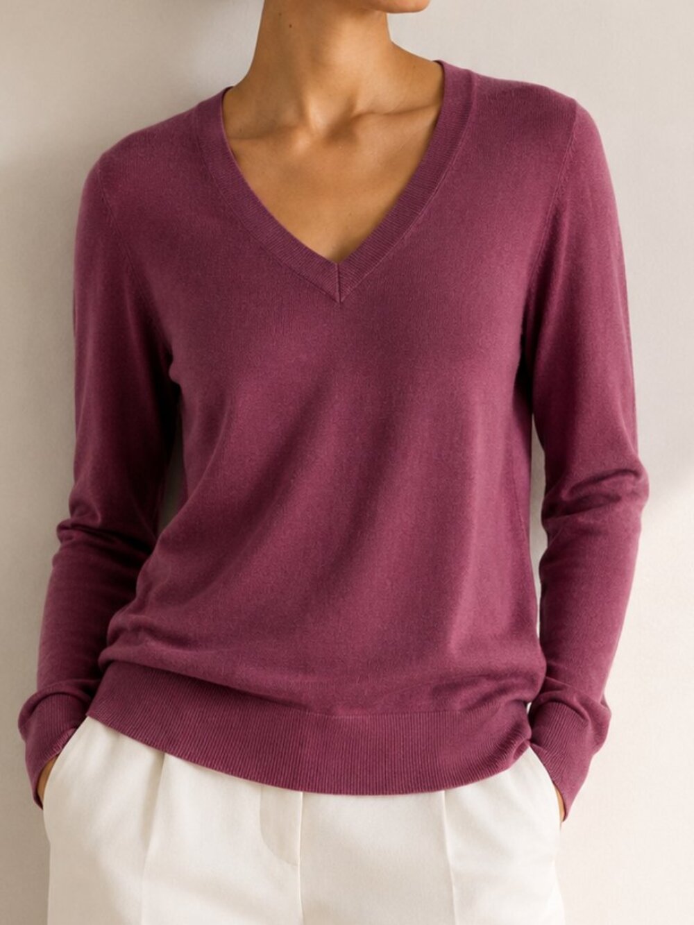 Quince Lightweight Cotton Cashmere V-Neck Sweater Crushed Berry Purple Medium